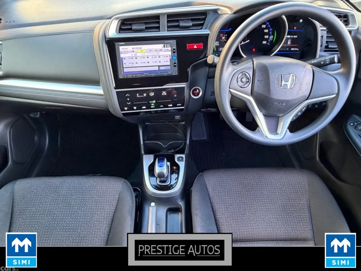 Honda Fit Hatchback, Petrol Hybrid, 2015, Silver
