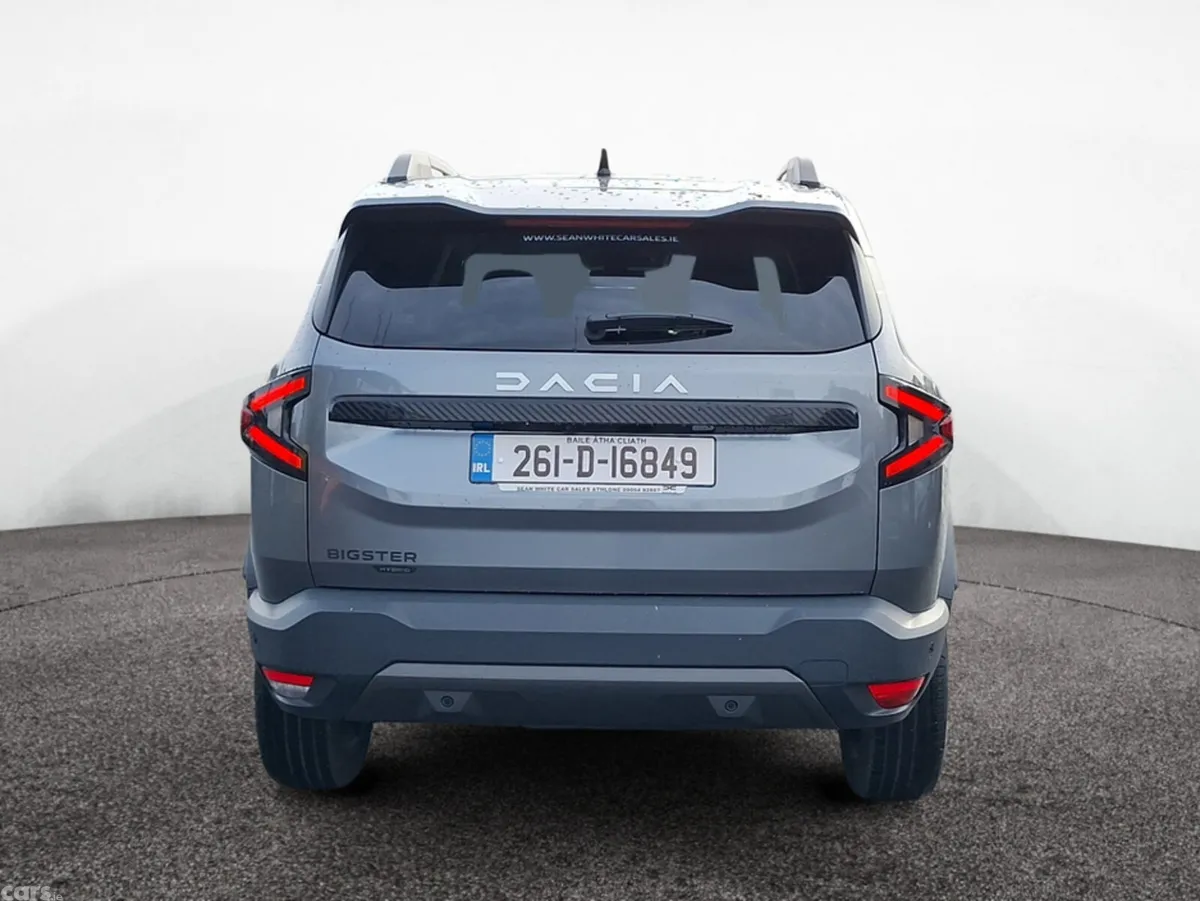 Dacia Bigster Hatchback, Petrol Hybrid, 2026, Grey
