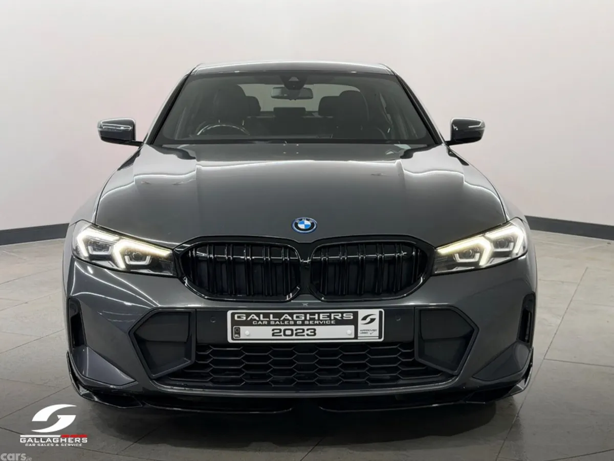 BMW 3-Series Saloon, Petrol Plug-in Hybrid, 2023, Grey