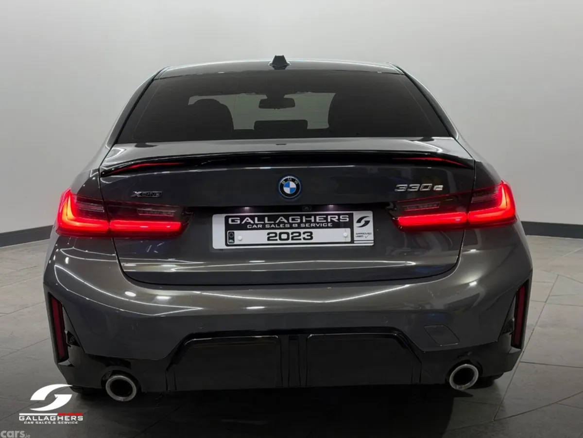 BMW 3-Series Saloon, Petrol Plug-in Hybrid, 2023, Grey