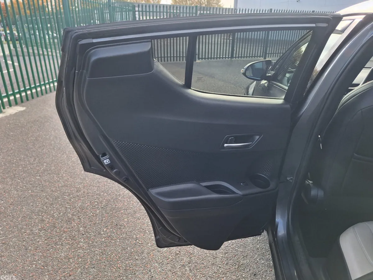 Toyota C-HR Hatchback, Petrol, 2019, Grey