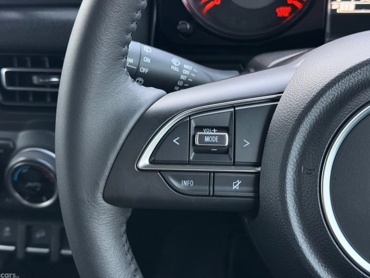 Suzuki Jimny MPV, Petrol, 2024, Black