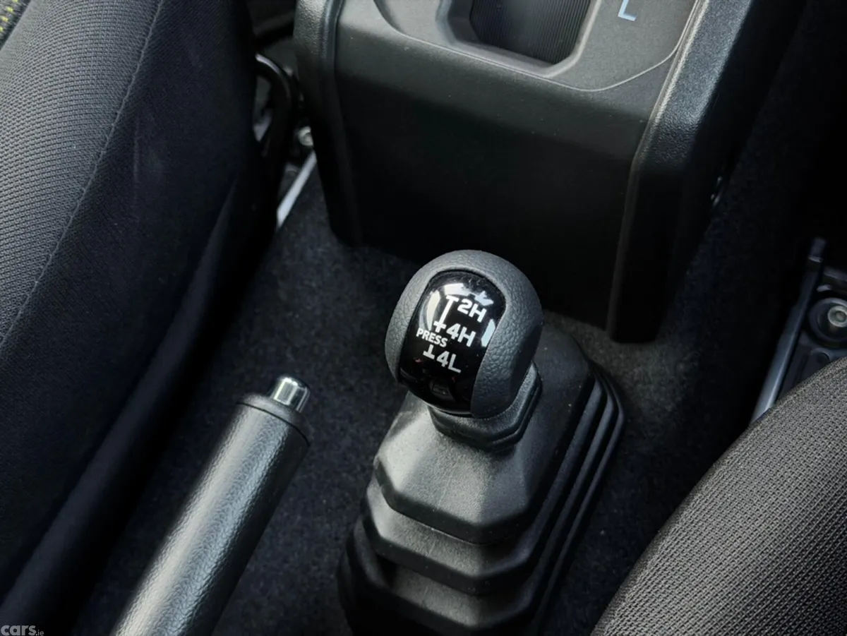 Suzuki Jimny MPV, Petrol, 2024, Black