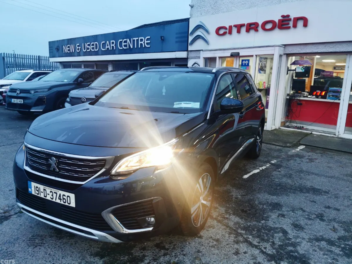 Peugeot 5008 MPV, Diesel, 2019, Blue