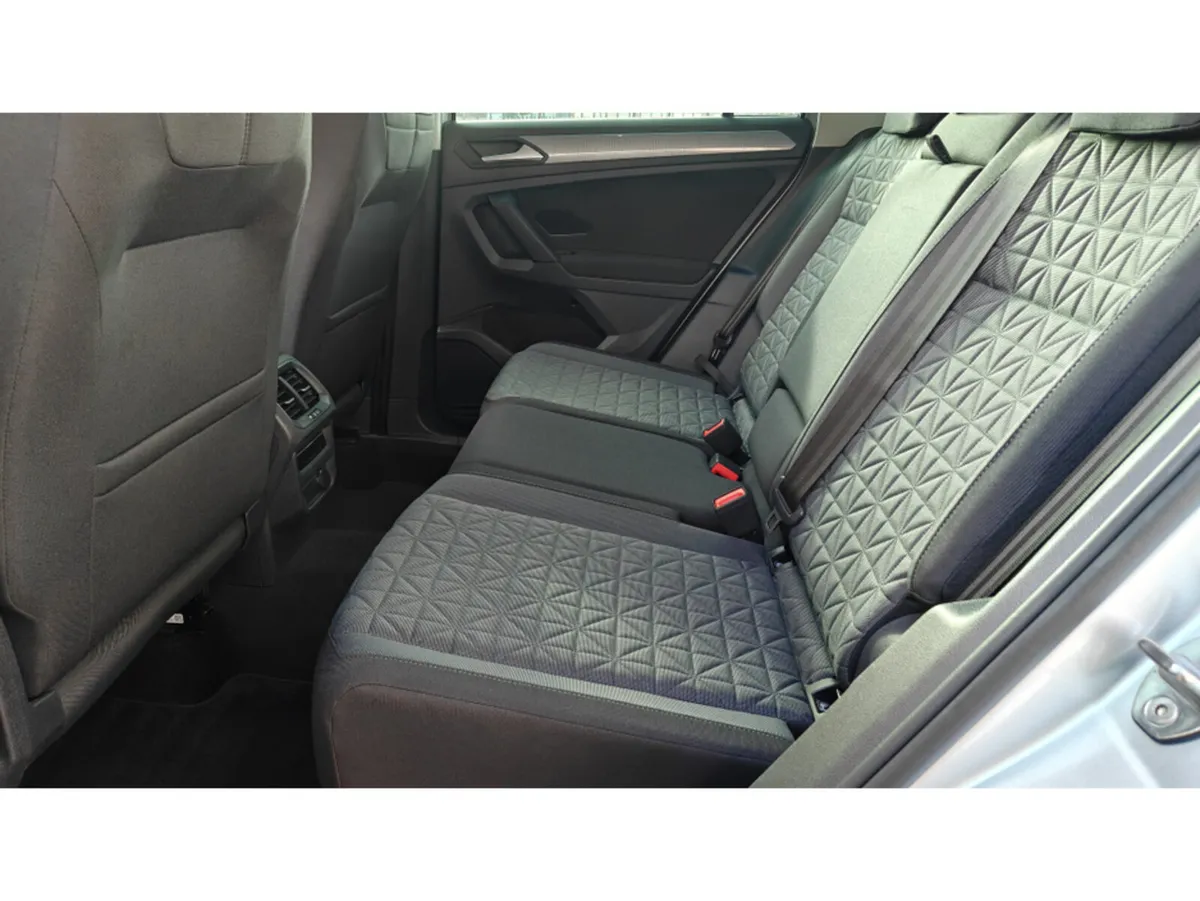 Volkswagen Tiguan SUV, Diesel, 2023, Grey