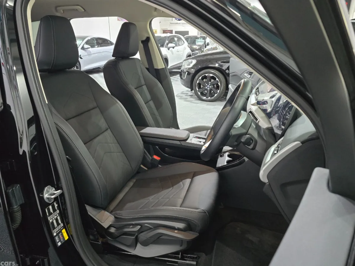BMW X1 SUV, Petrol Plug-in Hybrid, 2025, Black