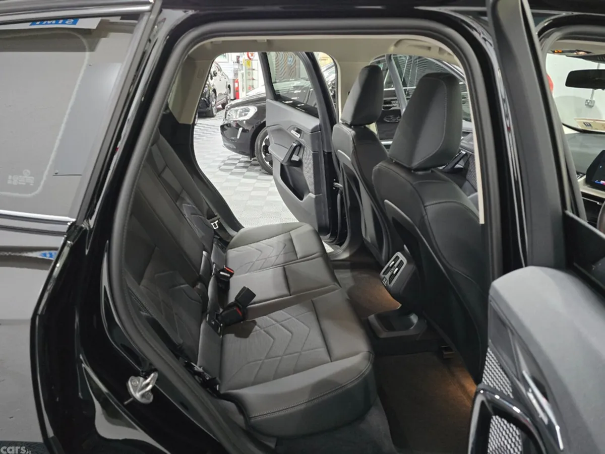 BMW X1 SUV, Petrol Plug-in Hybrid, 2025, Black