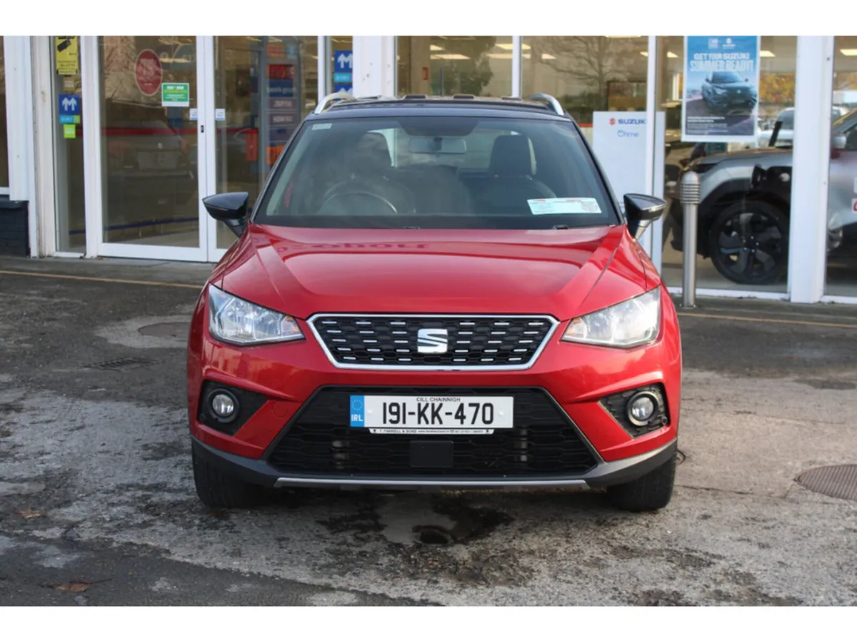 SEAT Arona Hatchback, Petrol, 2019, Red