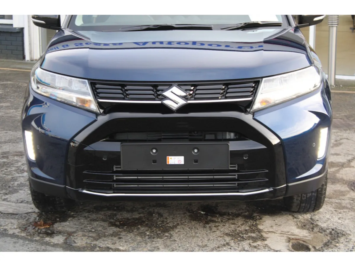 Suzuki Vitara SUV, Petrol Hybrid, 2027, Blue