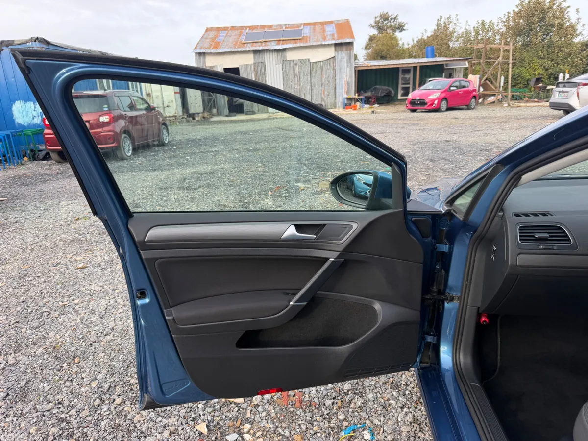 Volkswagen Golf Estate, Petrol, 2013, Blue