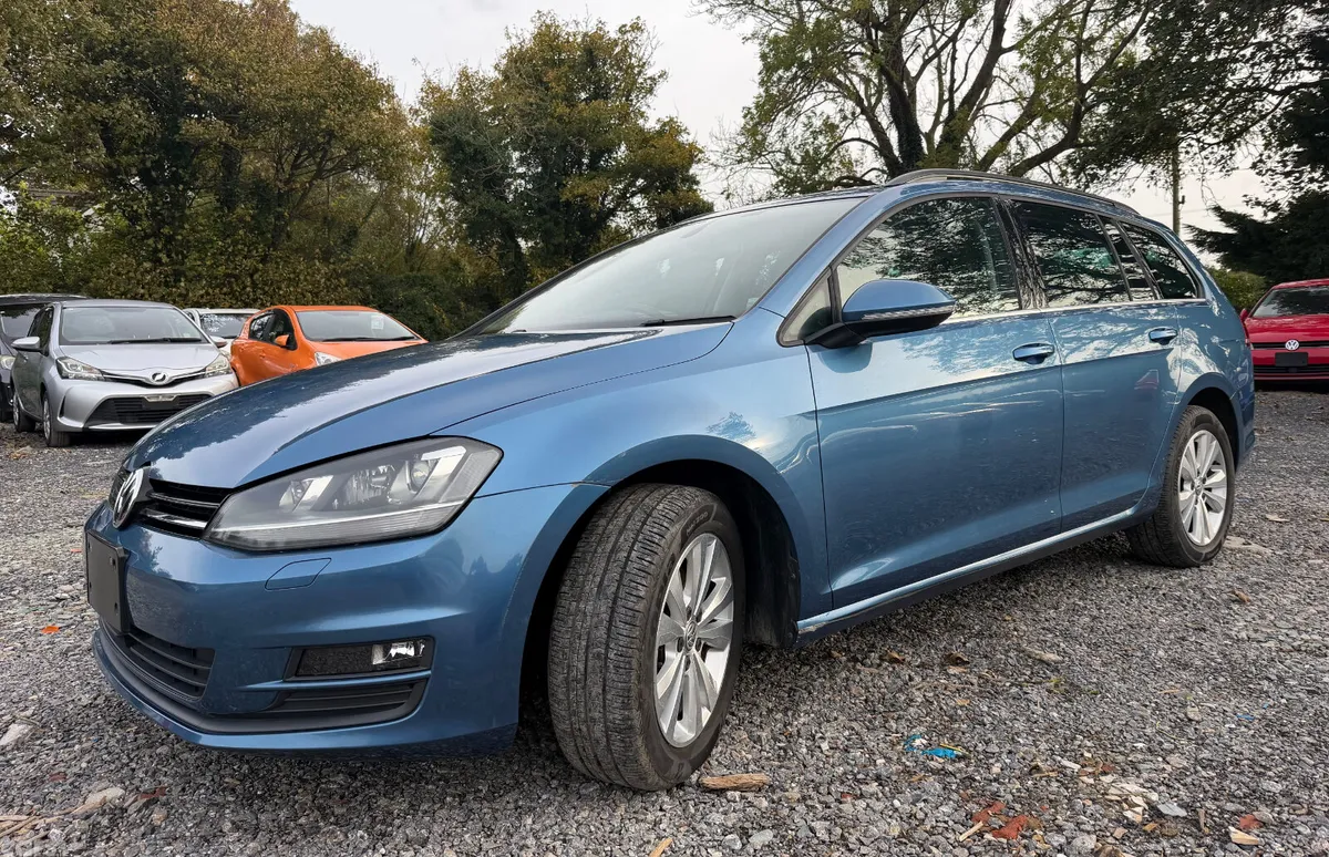Volkswagen Golf Estate, Petrol, 2013, Blue