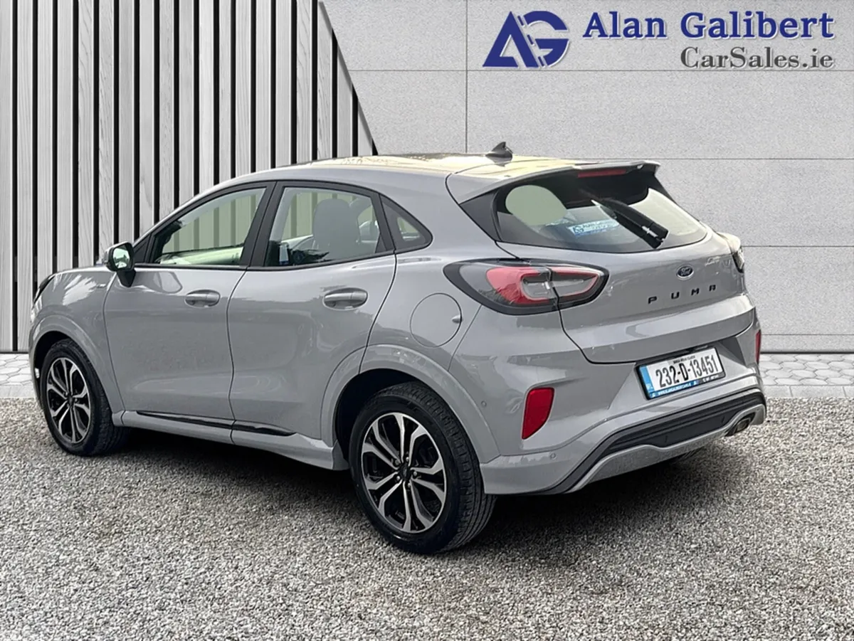 Ford Puma MPV, Petrol, 2023, Grey