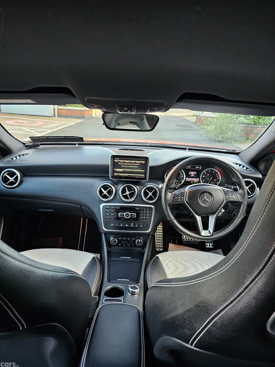 Mercedes-Benz A-Class Hatchback, Petrol, 2015, Red
