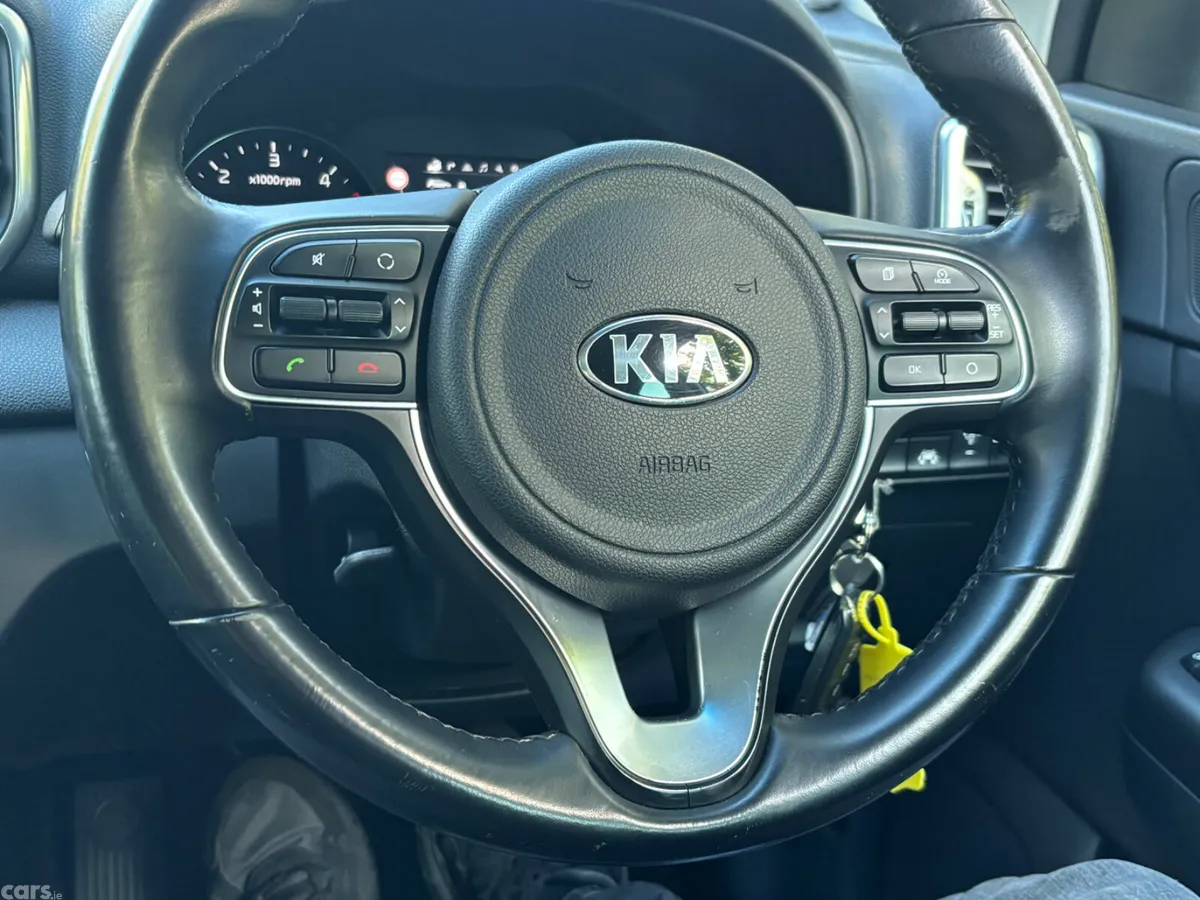 Kia Sportage SUV, Diesel, 2016, White