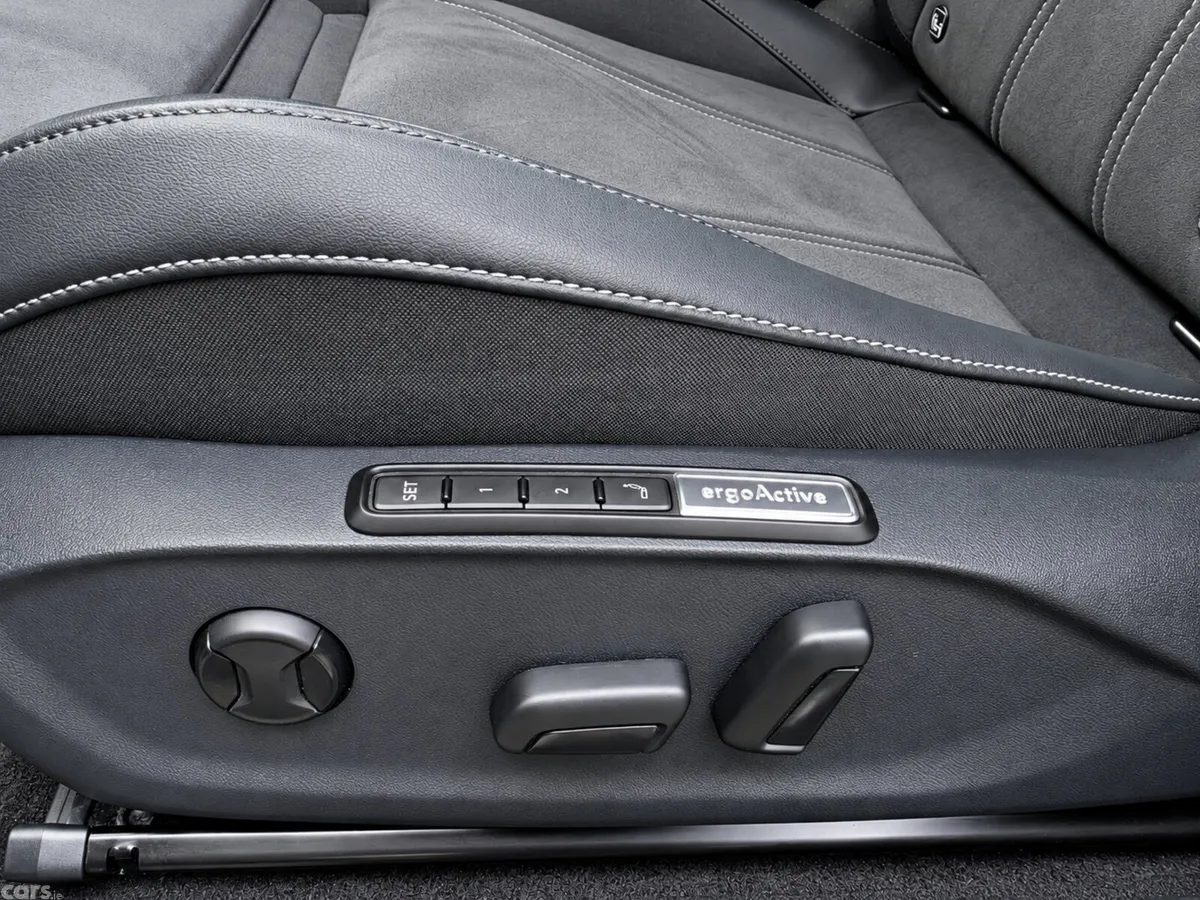 Volkswagen ID.7 Saloon, Electric, 2024, Black