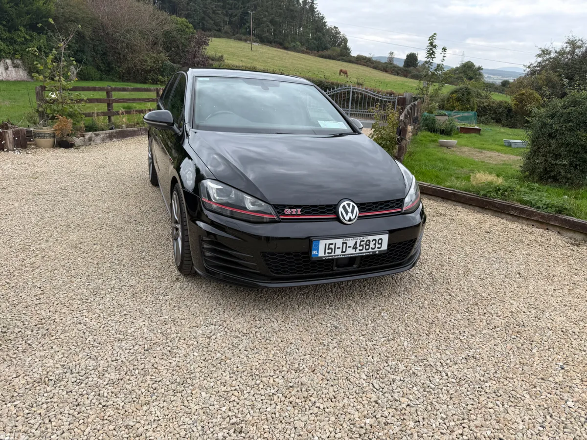 Volkswagen Golf Hatchback, Petrol, 2015, Black