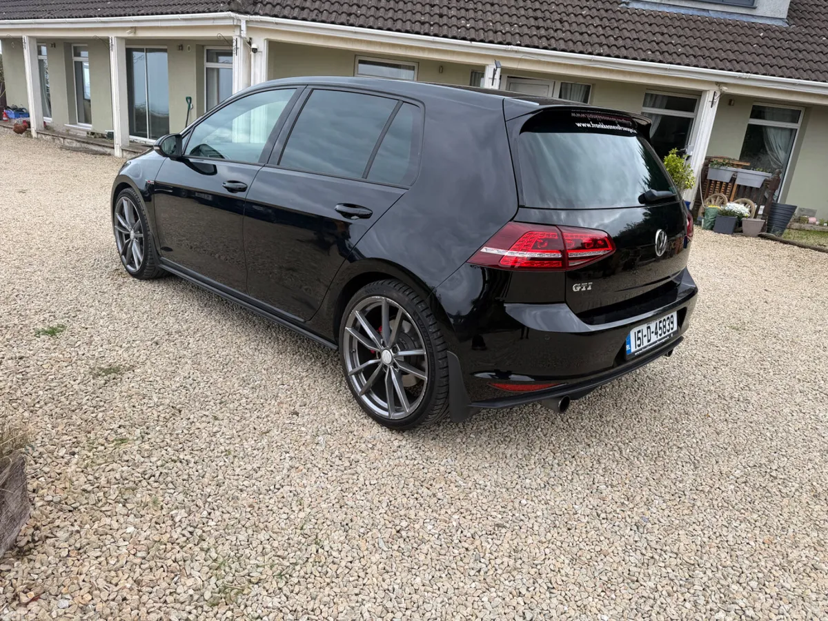Volkswagen Golf Hatchback, Petrol, 2015, Black