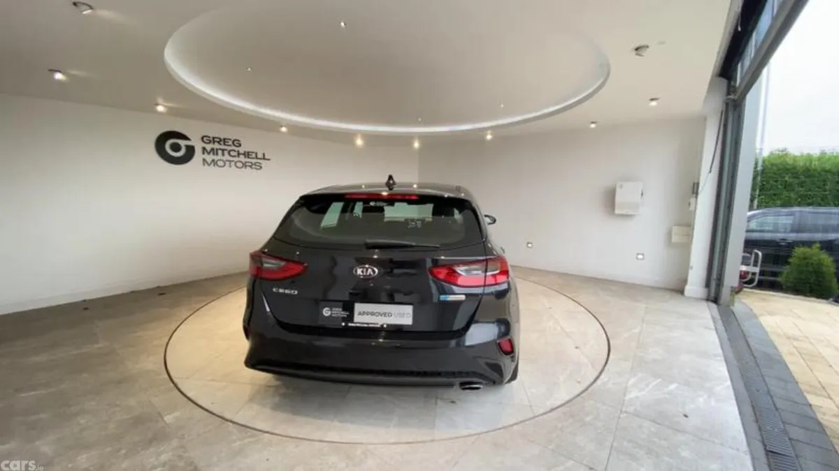 Kia Ceed Hatchback, Diesel Hybrid, 2021, Black