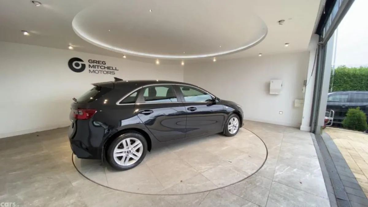 Kia Ceed Hatchback, Diesel Hybrid, 2021, Black