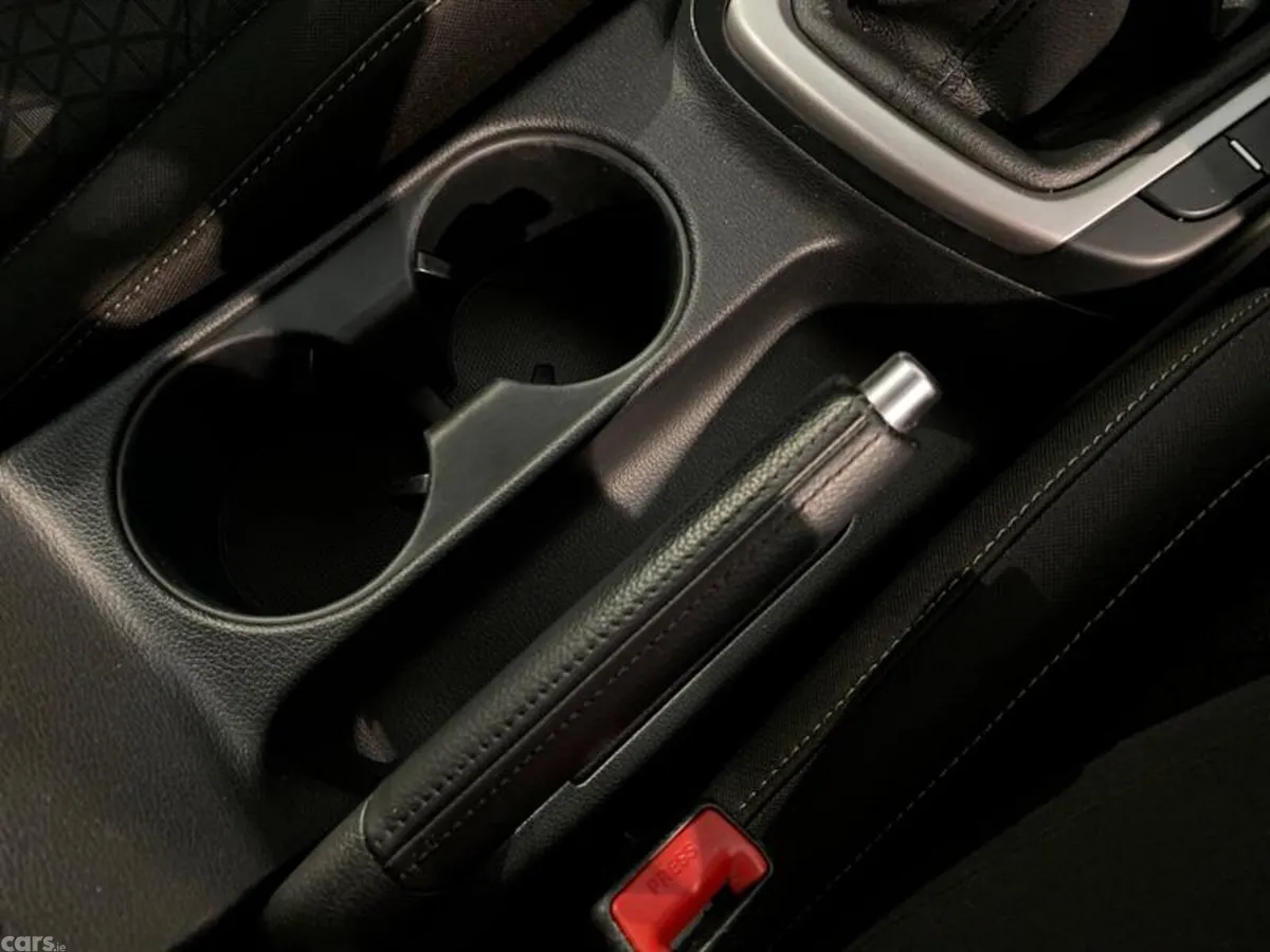 Kia Ceed Hatchback, Diesel Hybrid, 2021, Black