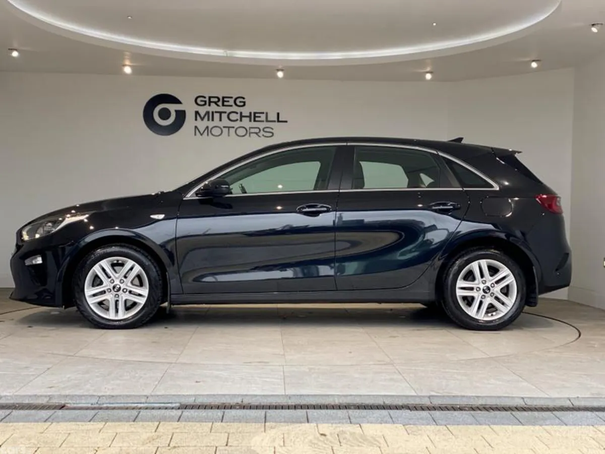 Kia Ceed Hatchback, Diesel Hybrid, 2021, Black