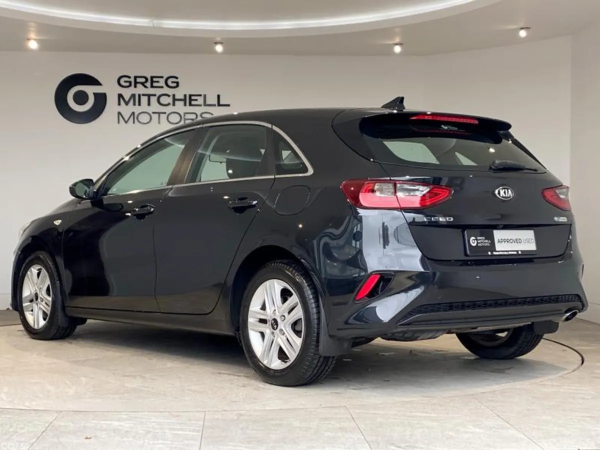 Kia Ceed Hatchback, Diesel Hybrid, 2021, Black