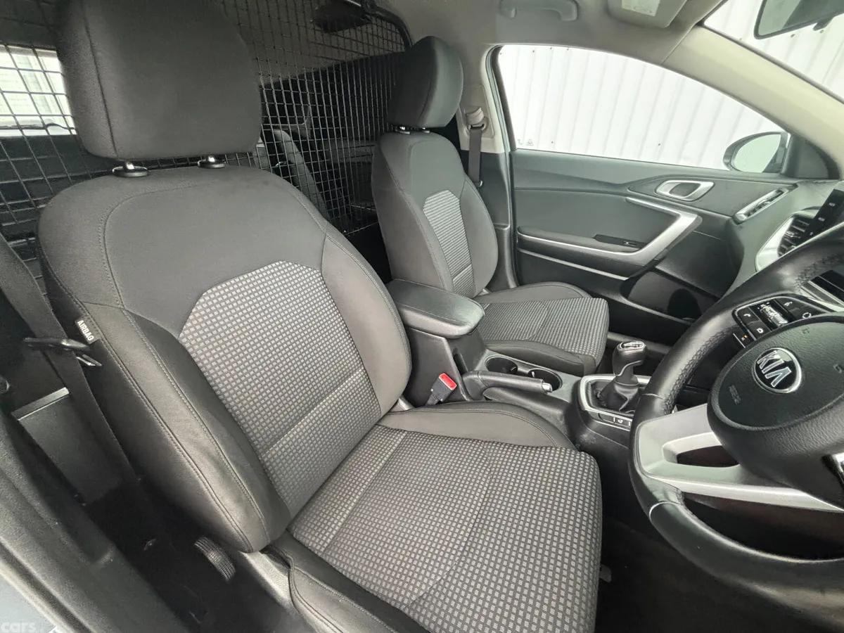 Kia Ceed Van, Diesel, 2022, Blue
