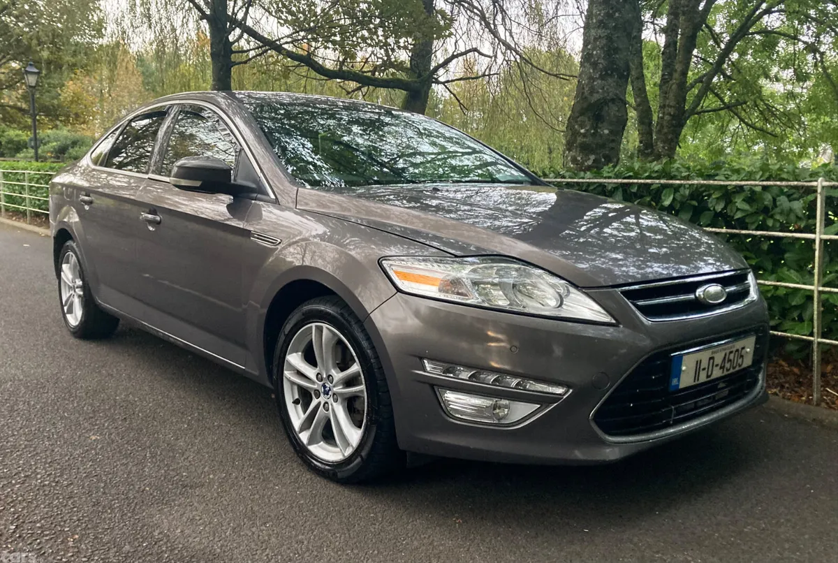 Ford Mondeo Saloon, Diesel, 2011, Brown