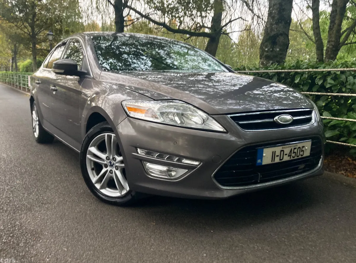 Ford Mondeo Saloon, Diesel, 2011, Brown