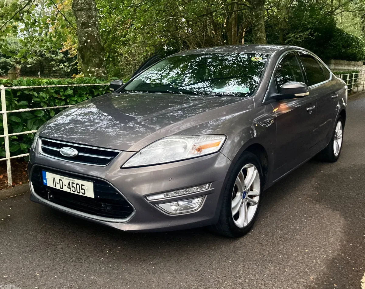 Ford Mondeo Saloon, Diesel, 2011, Brown
