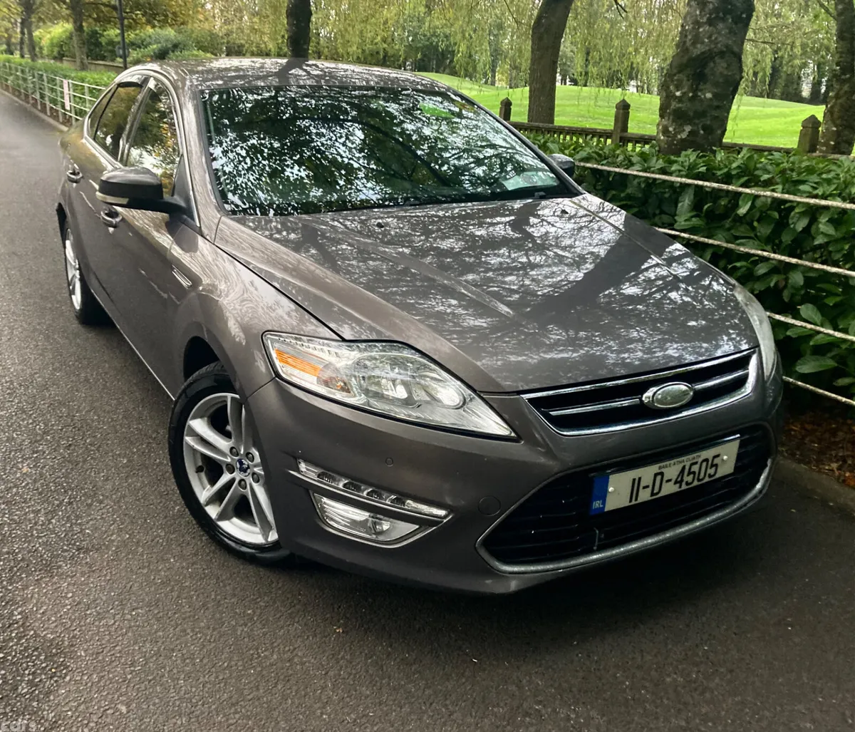 Ford Mondeo Saloon, Diesel, 2011, Brown
