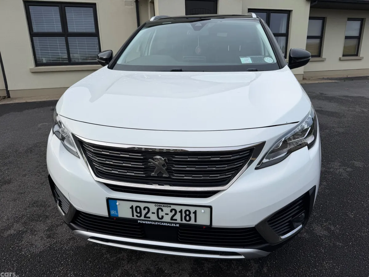 Peugeot 5008 MPV, Diesel, 2019, White