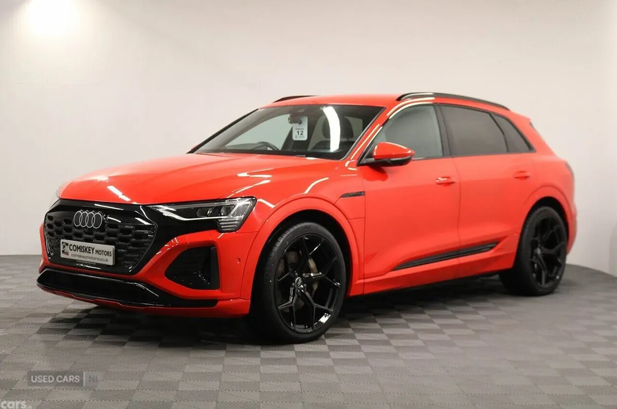 Audi Q8 SUV, Electric, 2023, Red