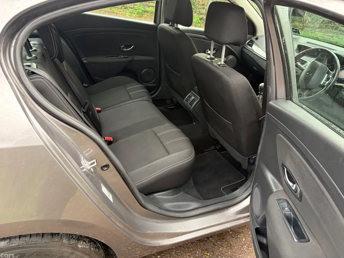 Renault Fluence Saloon, Diesel, 2015, Grey