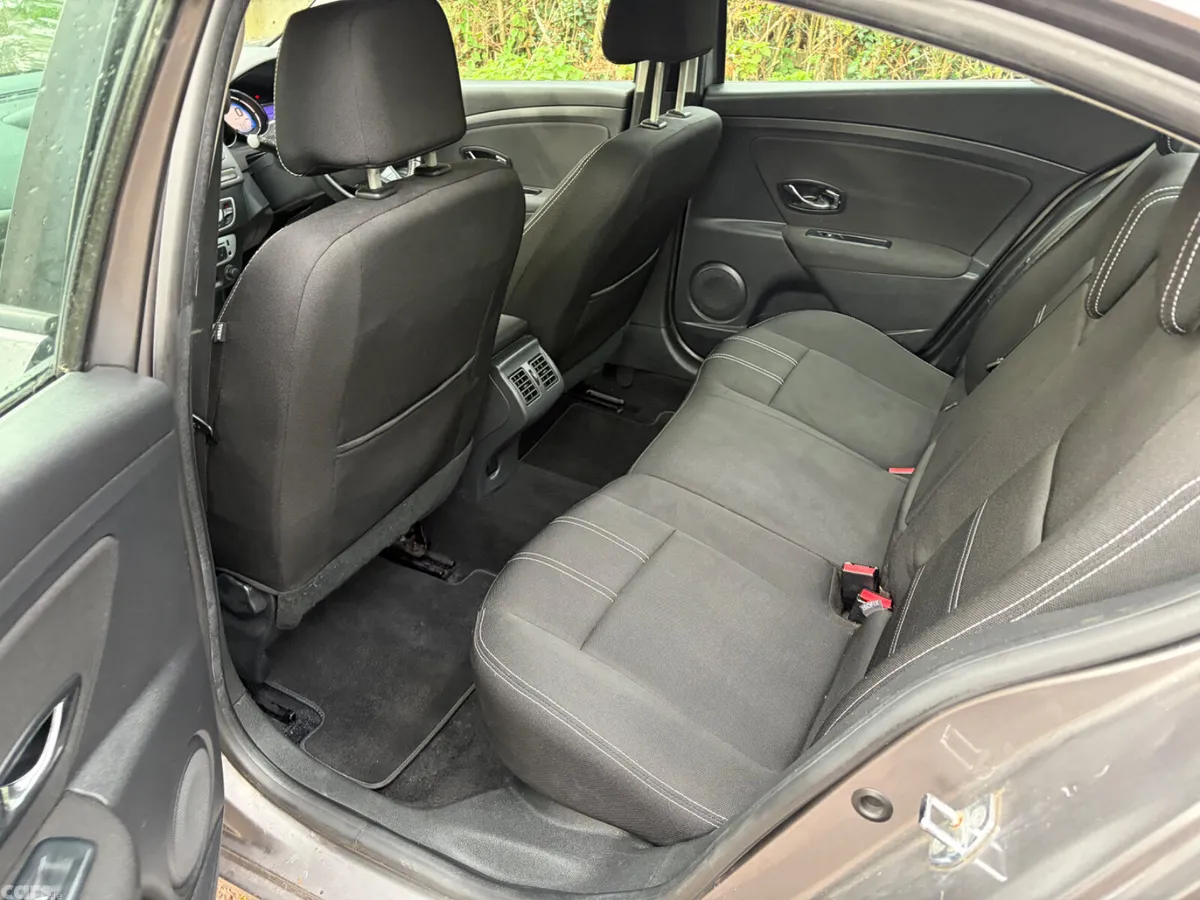 Renault Fluence Saloon, Diesel, 2015, Grey