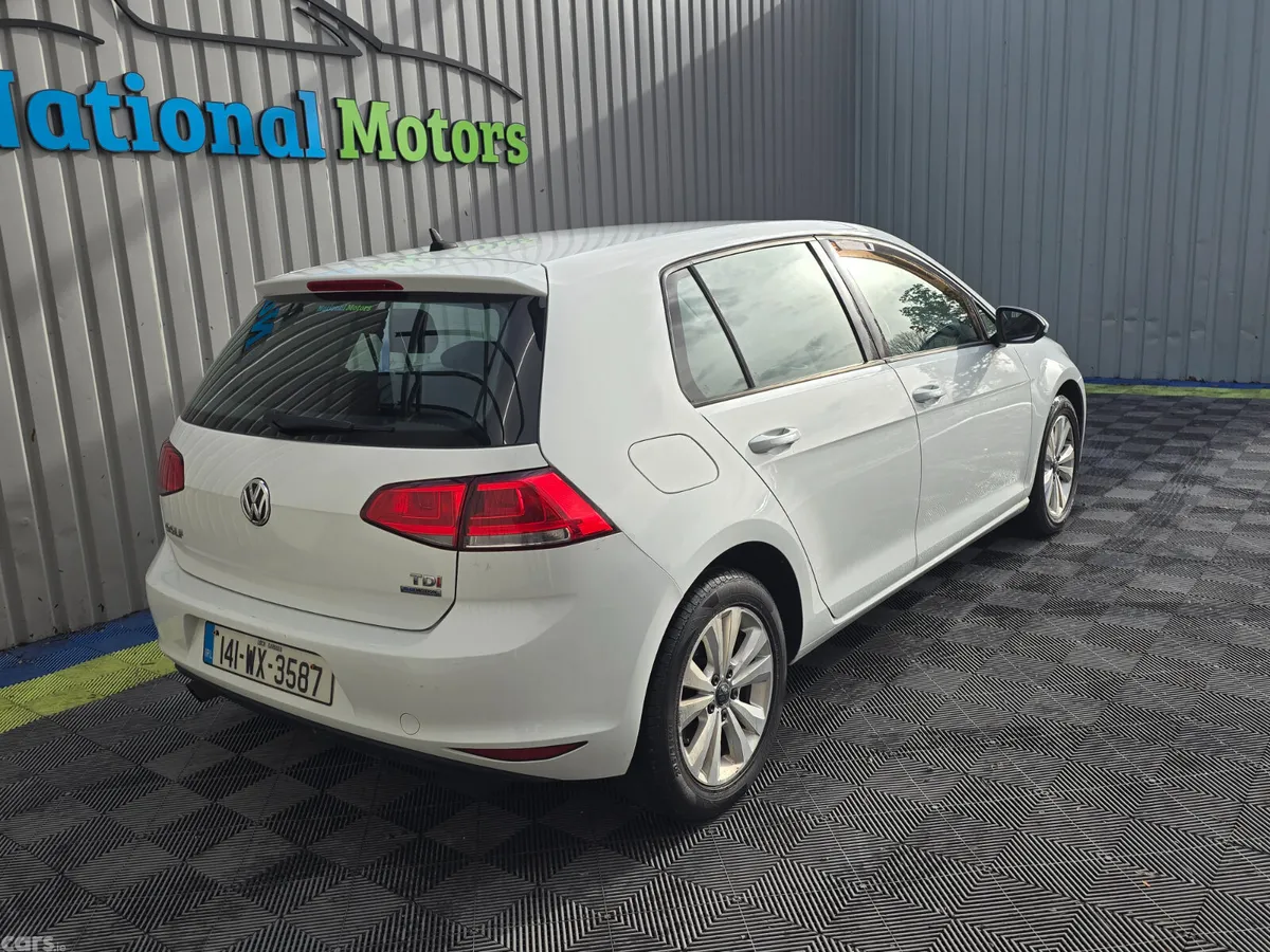 Volkswagen Golf Hatchback, Diesel, 2014, White