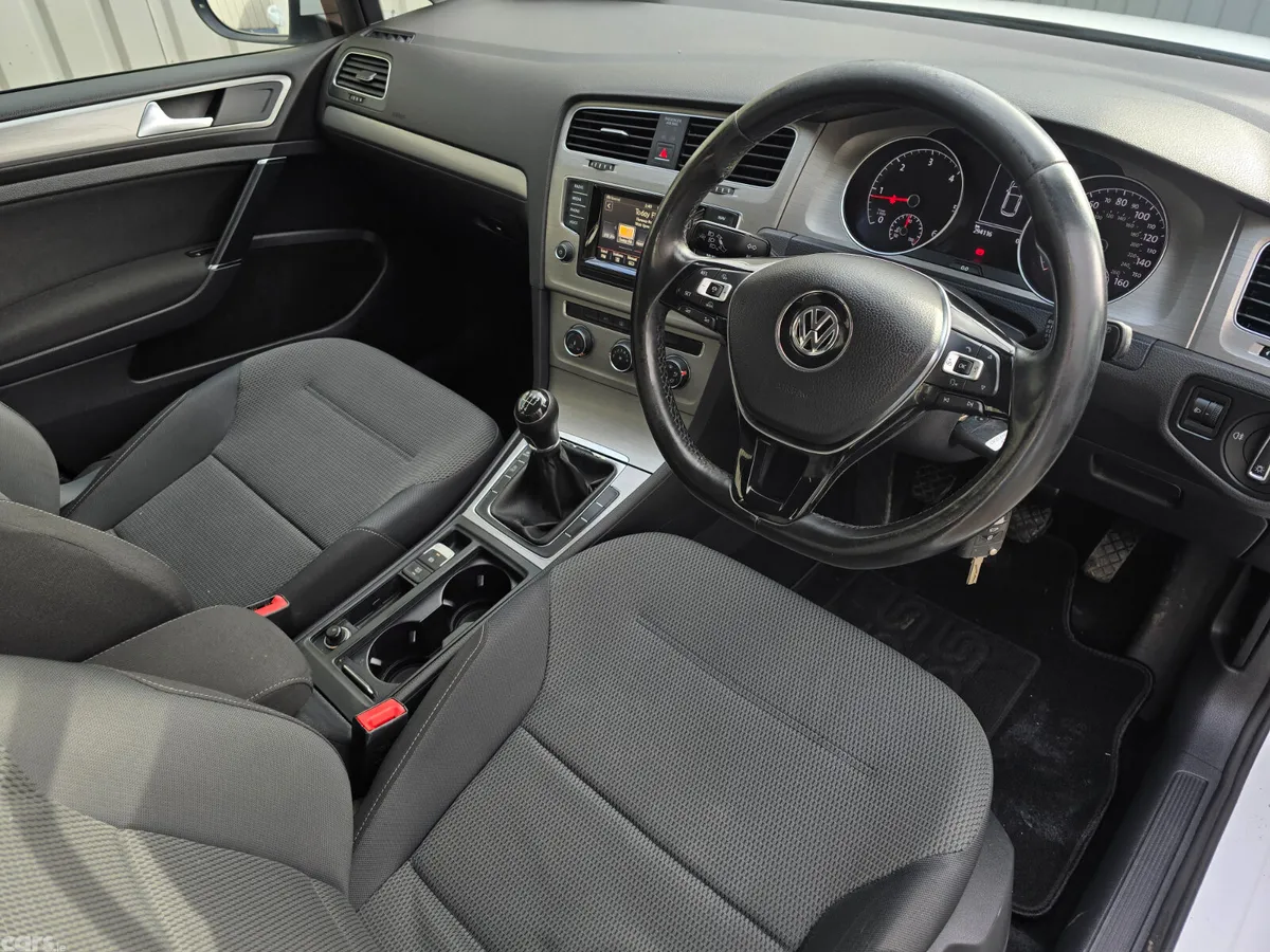 Volkswagen Golf Hatchback, Diesel, 2014, White