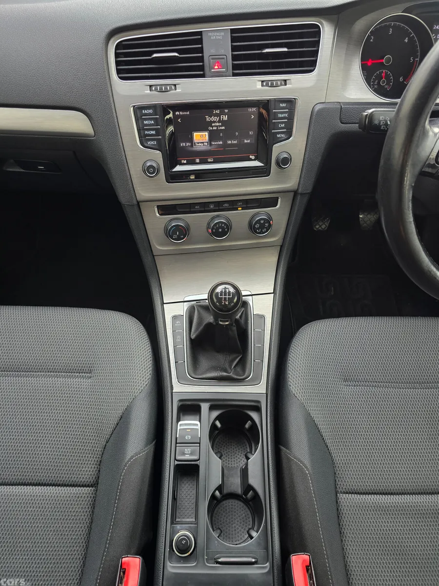 Volkswagen Golf Hatchback, Diesel, 2014, White