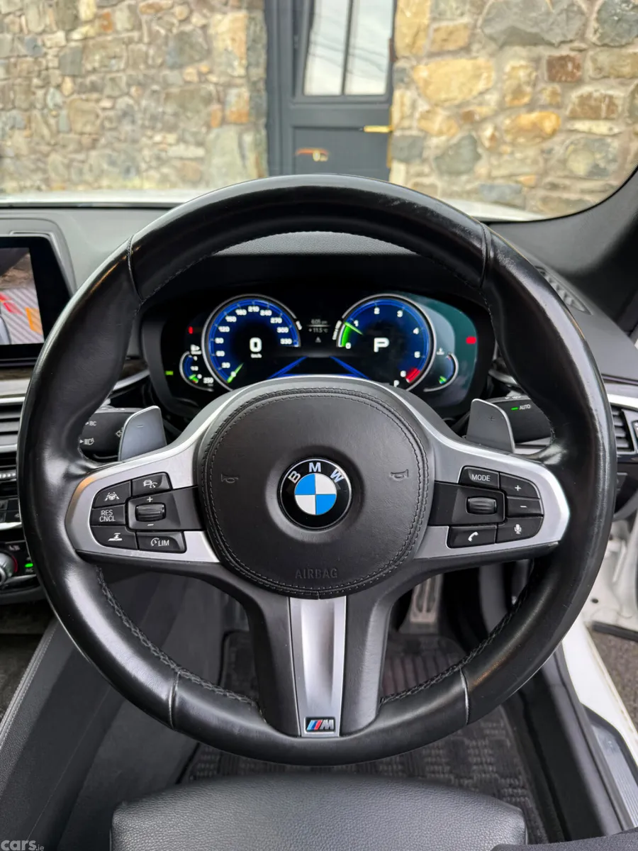 BMW 5-Series Saloon, Diesel, 2017, White