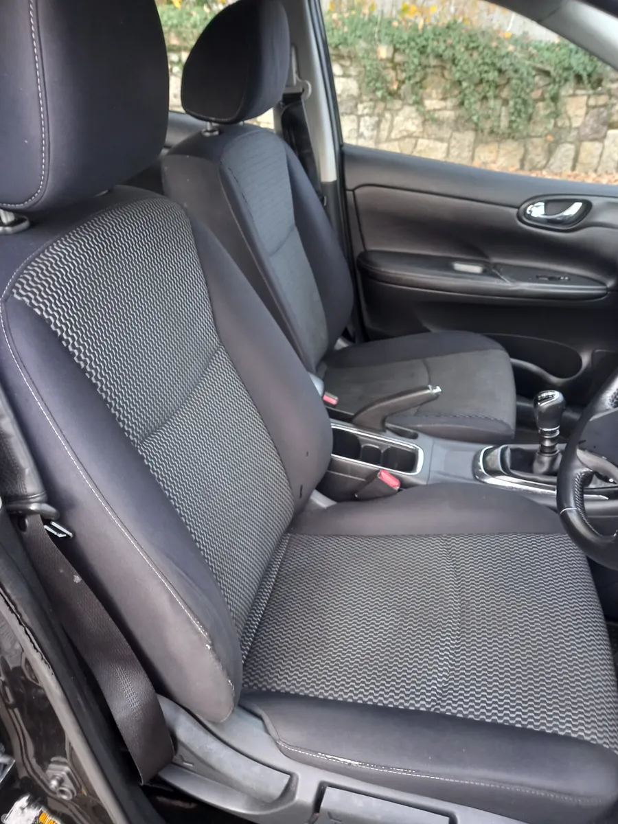 Nissan Pulsar Hatchback, Diesel, 2016, Black