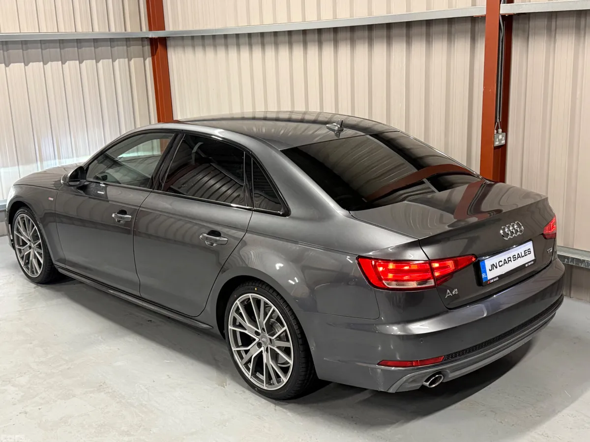 Audi A4 Saloon, Diesel, 2018, Grey