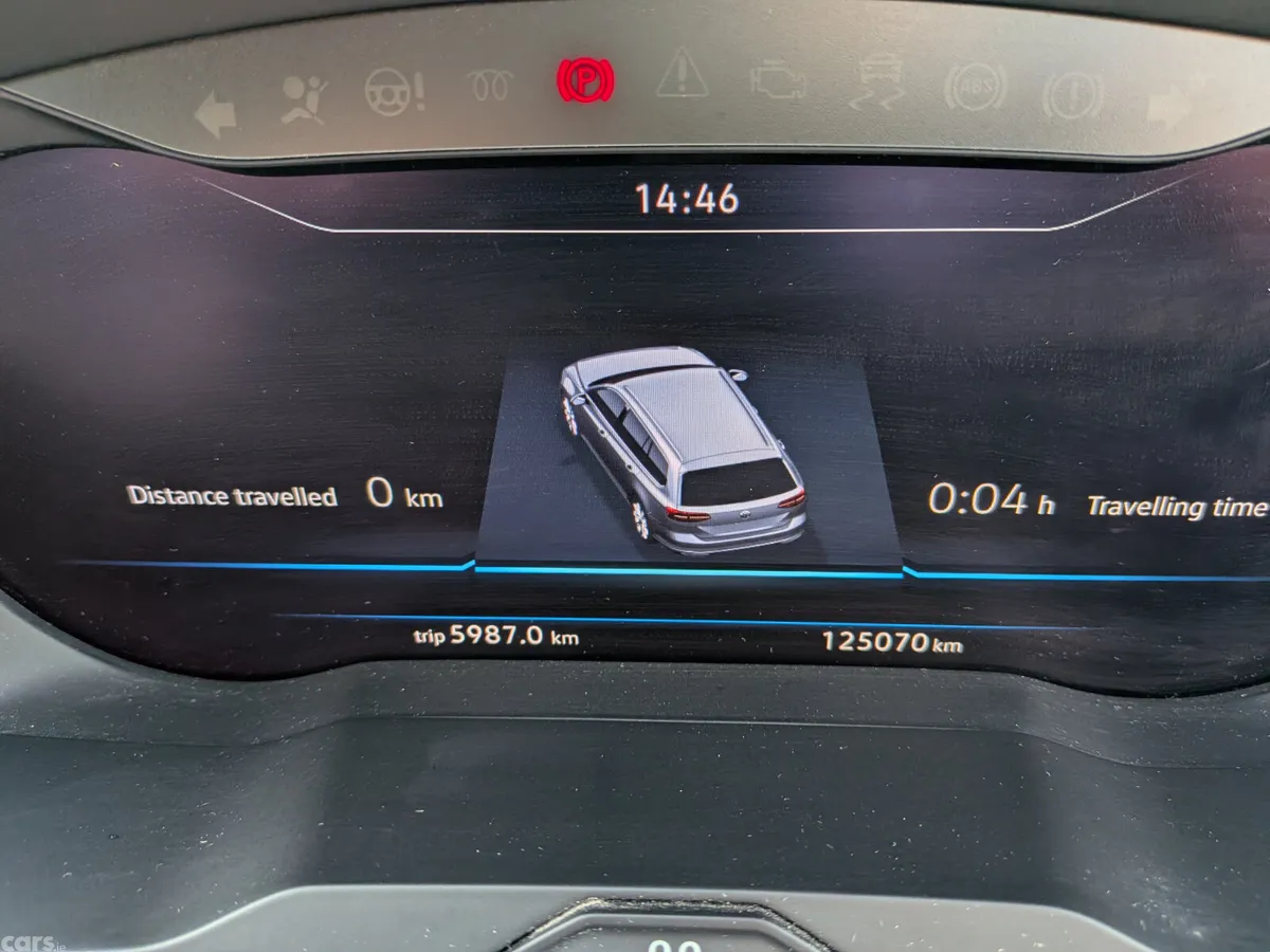 Volkswagen Passat Estate, Diesel, 2018, Silver