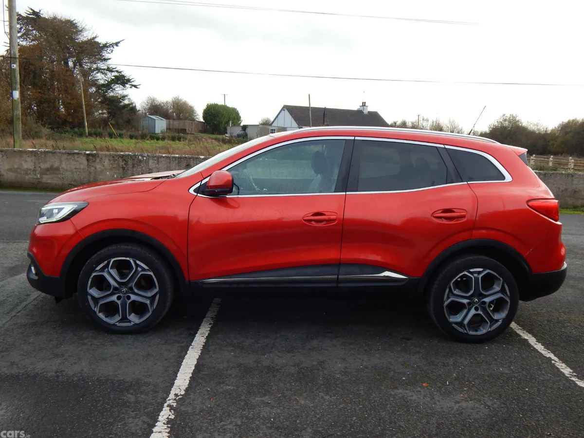 Renault Kadjar SUV, Diesel, 2018, Red