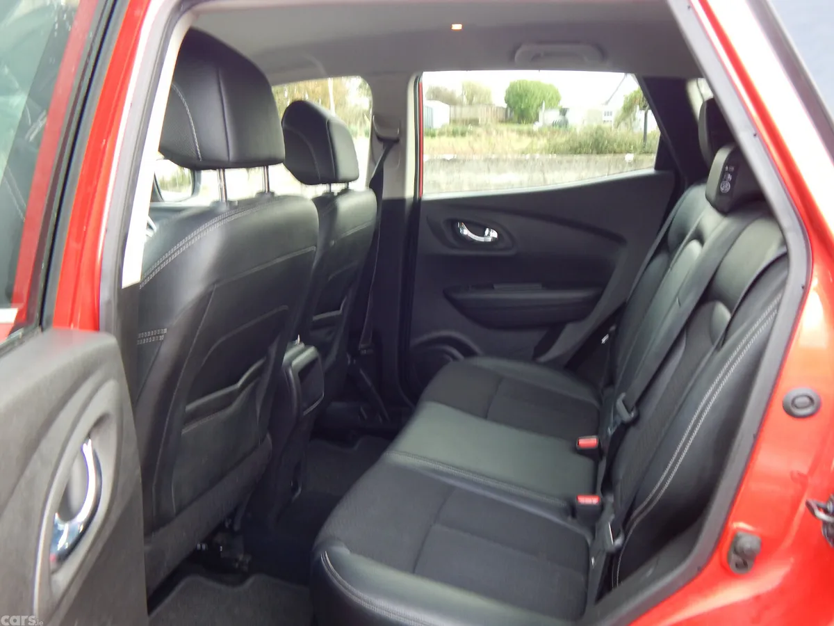 Renault Kadjar SUV, Diesel, 2018, Red