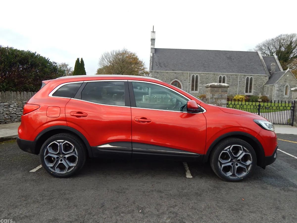 Renault Kadjar SUV, Diesel, 2018, Red