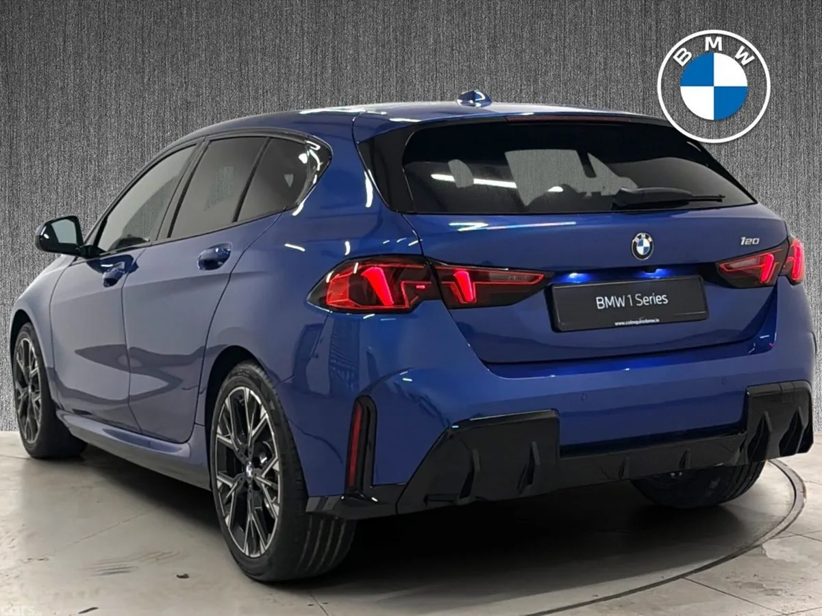BMW 1-Series Hatchback, Petrol, 2026, Blue