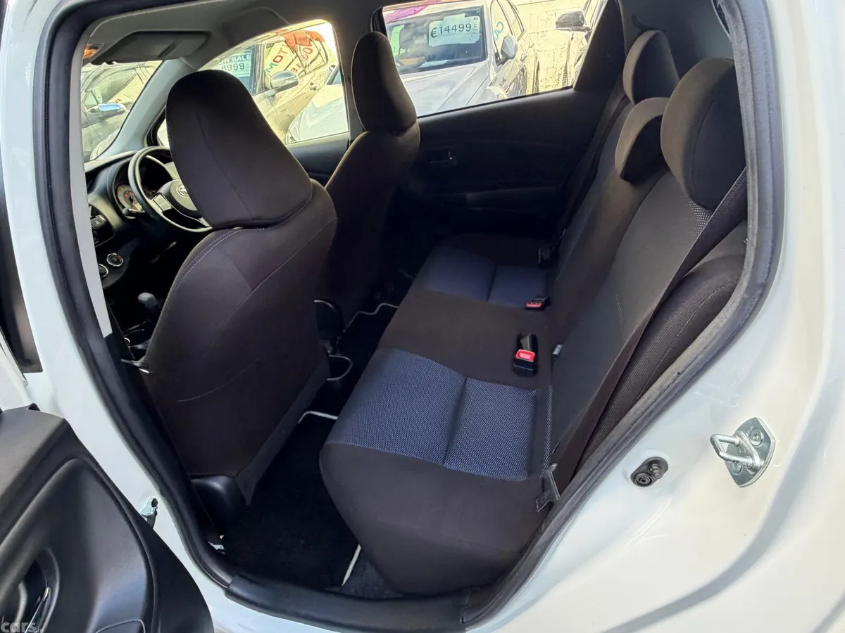 Toyota Vitz Hatchback, Petrol, 2016, White