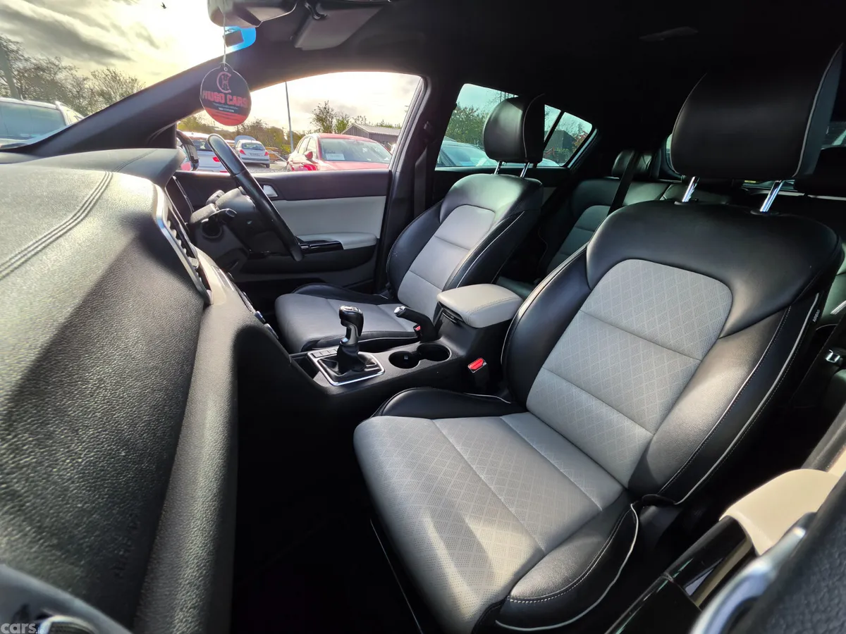 Kia Sportage SUV, Diesel, 2017, White