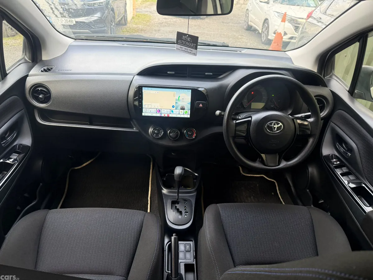 Toyota Vitz Hatchback, Petrol, 2016, White