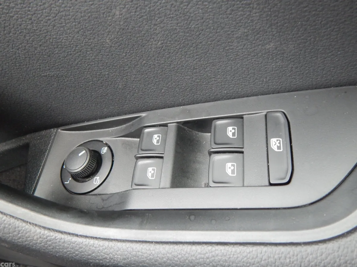 Skoda Superb Saloon, Diesel, 2023, Blue